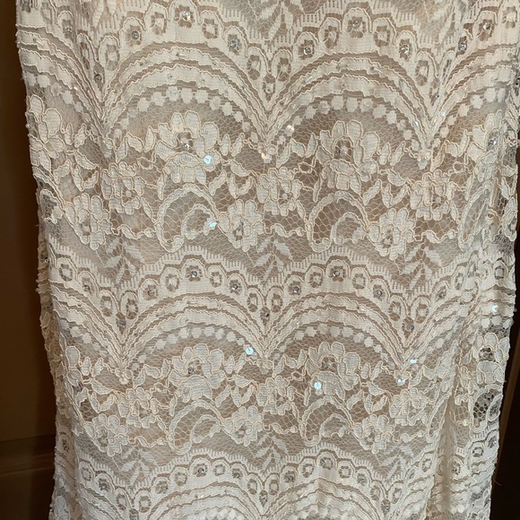 Maggie Sottero Mietra Wedding Dress - Picture 6 of 6